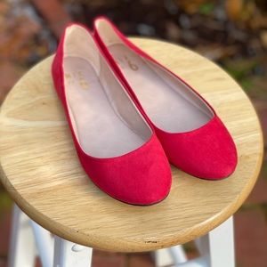Red ballet flats